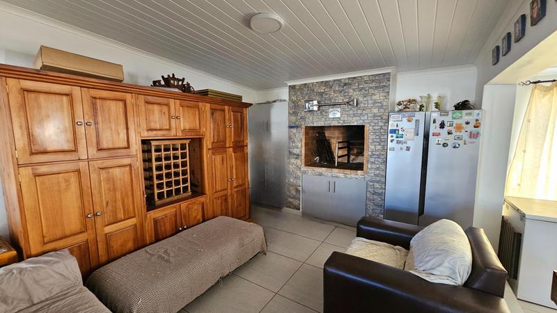 4 Bedroom Property for Sale in Dwarskersbos Western Cape